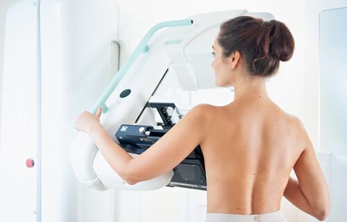 Mammographie, Brustkrebs bei jungen Frauen